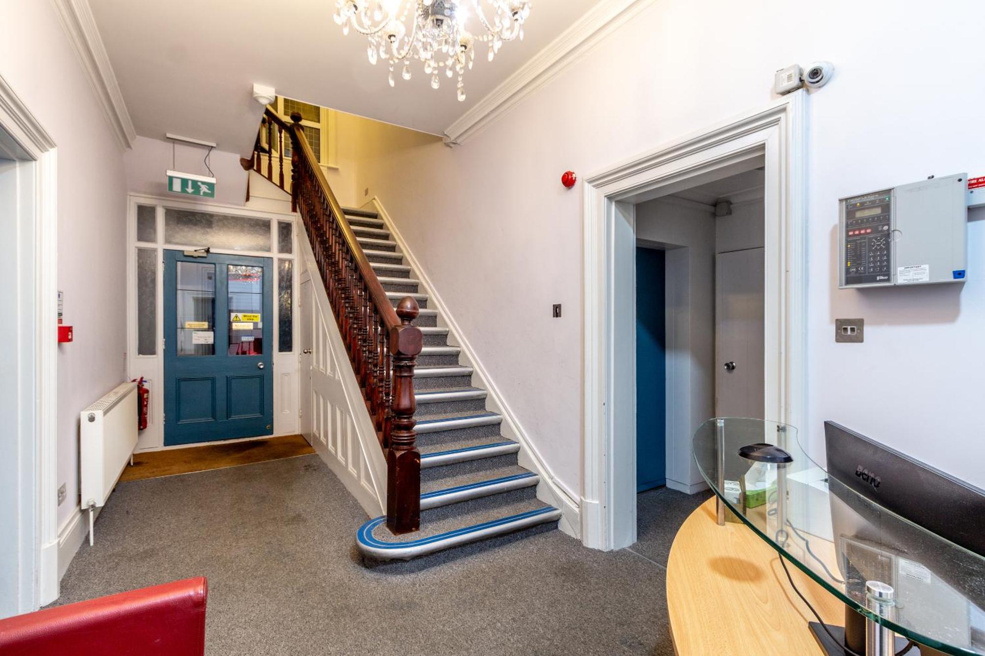 London Gatwick Inn Zewnętrze zdjęcie