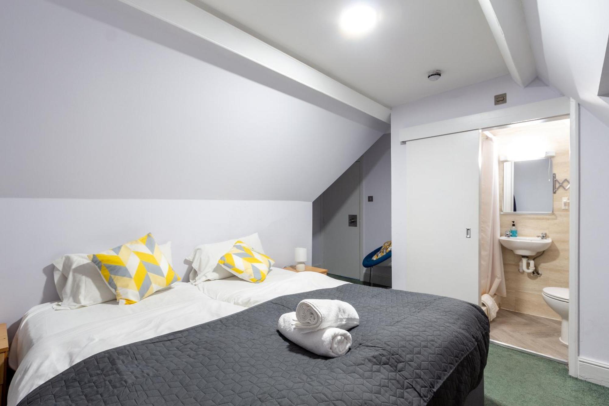 London Gatwick Inn Zewnętrze zdjęcie