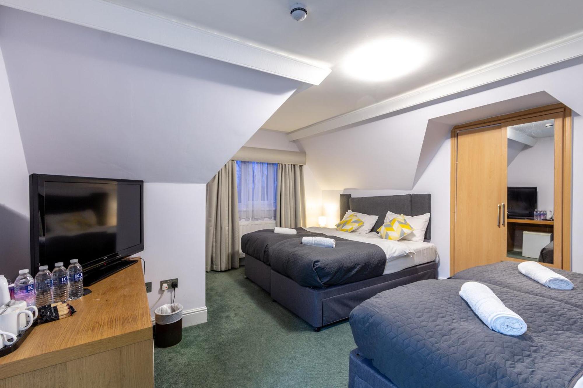 London Gatwick Inn Zewnętrze zdjęcie
