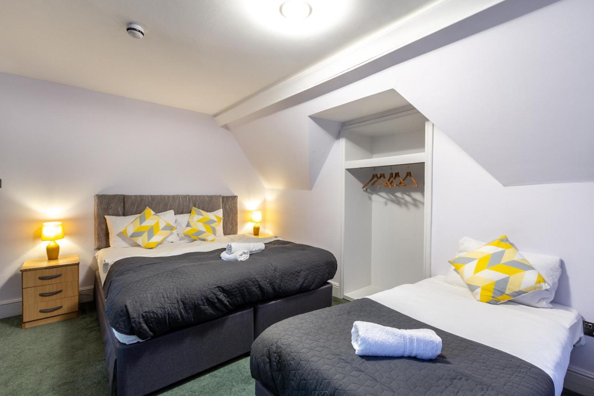 London Gatwick Inn Zewnętrze zdjęcie