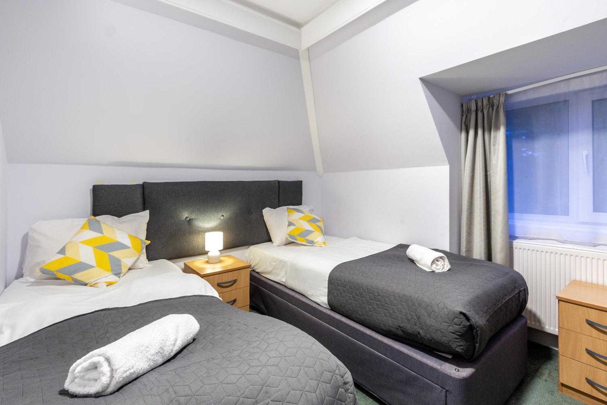 London Gatwick Inn Zewnętrze zdjęcie