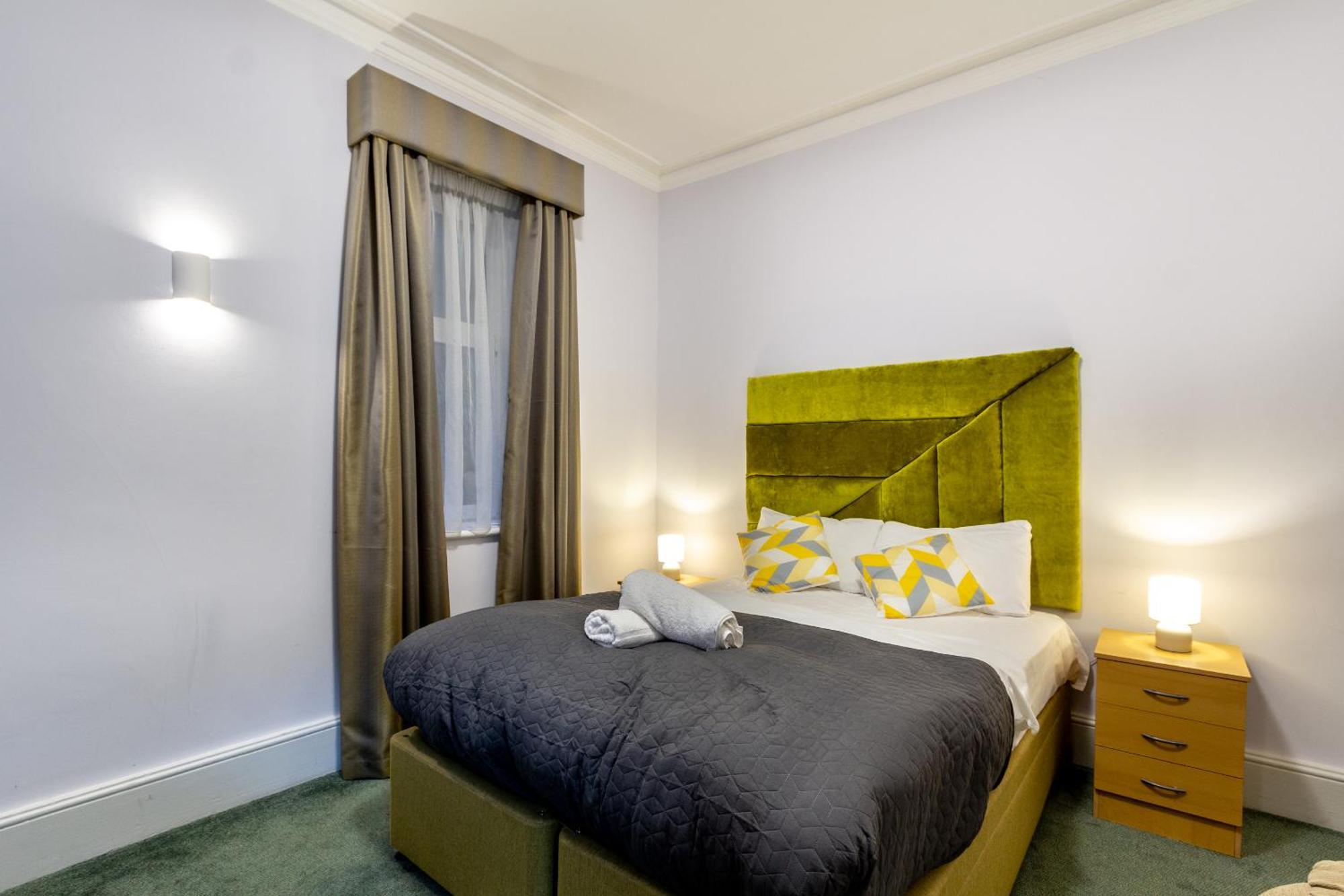 London Gatwick Inn Zewnętrze zdjęcie